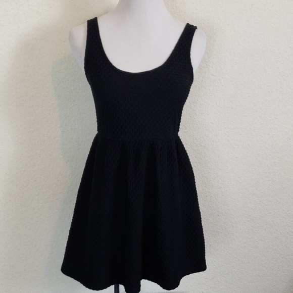 3/$15 Forever 21 little black dress size Medium - Picture 1 of 5